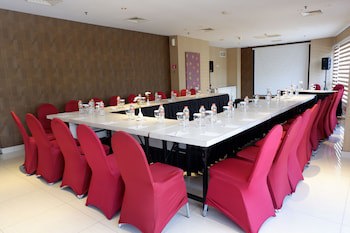 Crown Prince Hotel Surabaya