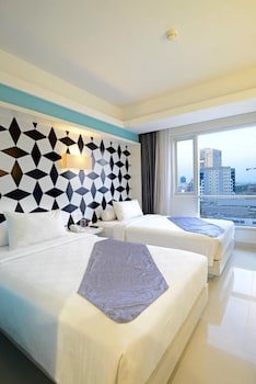 Crown Prince Hotel Surabaya
