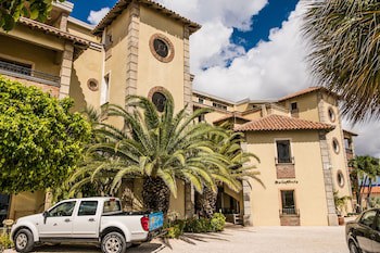 The Bellafonte - Luxury Oceanfront Hotel