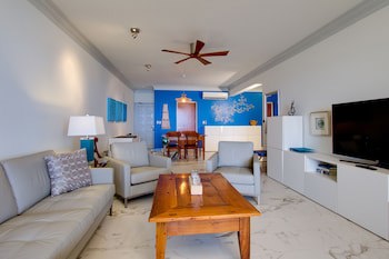 The Bellafonte - Luxury Oceanfront Hotel