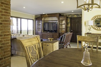 The Bellafonte - Luxury Oceanfront Hotel