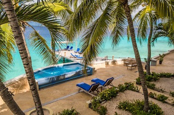 The Bellafonte - Luxury Oceanfront Hotel