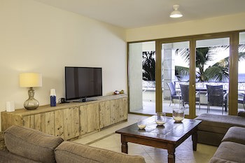 The Bellafonte - Luxury Oceanfront Hotel