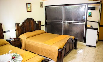 Ara Ambigua Lodge
