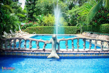 Ara Ambigua Lodge