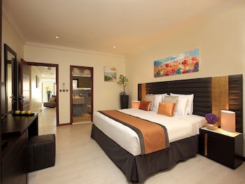Dana Beach Resort