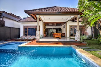 Gracia Bali Villas & Apartment