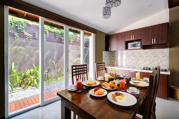 Gracia Bali Villas & Apartment