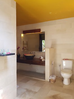 Gili Exotic Villas