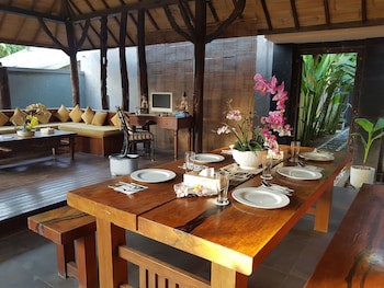 Gili Exotic Villas