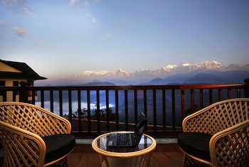 Rupakot Resort