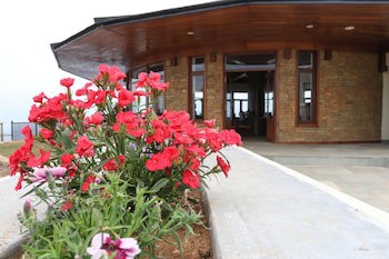 Rupakot Resort