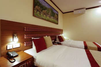 Rupakot Resort