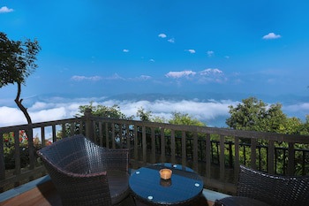 Rupakot Resort