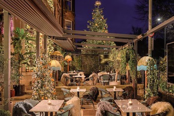 Black Ivy Hotel