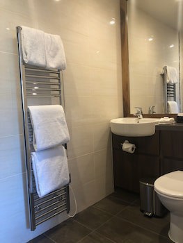 Black Ivy Hotel