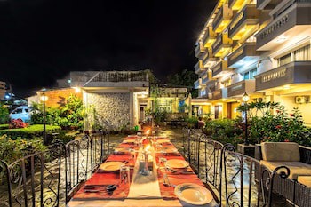 Da Yatra Courtyard Hotel & Resort