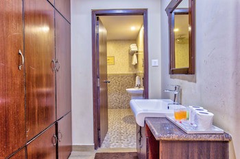 Da Yatra Courtyard Hotel & Resort