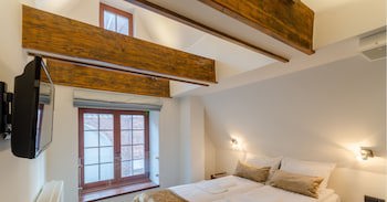 Celestin Residence