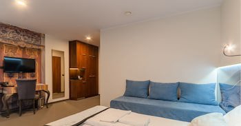Celestin Residence