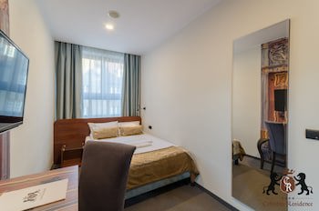Celestin Residence