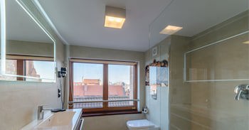 Celestin Residence