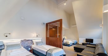 Celestin Residence