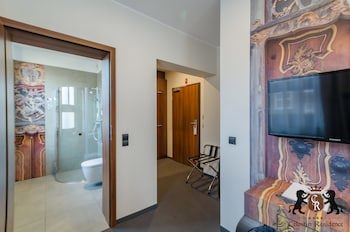 Celestin Residence