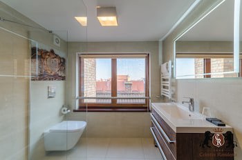 Celestin Residence