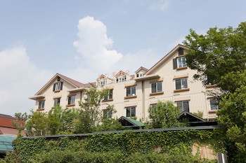 Royal Hotel Kawaguchiko - Hostel