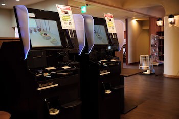 Royal Hotel Kawaguchiko - Hostel