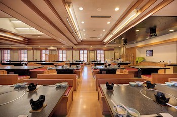 Royal Hotel Kawaguchiko - Hostel