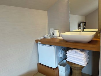 Royal Hotel Kawaguchiko - Hostel