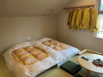 Royal Hotel Kawaguchiko - Hostel