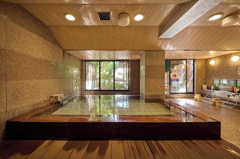 Royal Hotel Kawaguchiko - Hostel
