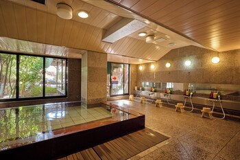 Royal Hotel Kawaguchiko - Hostel