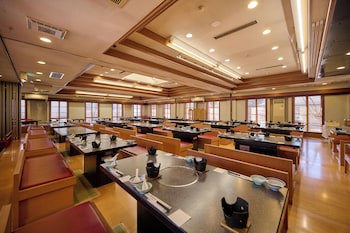 Royal Hotel Kawaguchiko - Hostel