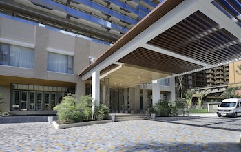 Chihpen Century Hotel