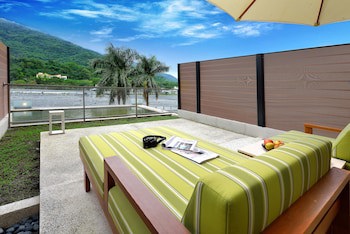Chihpen Century Hotel