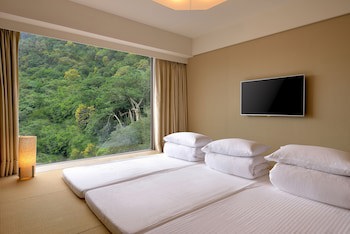 Chihpen Century Hotel