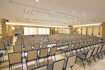 Chihpen Century Hotel