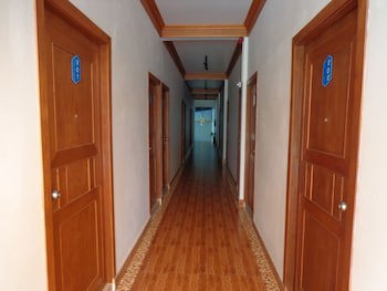 First & Frang Hotel