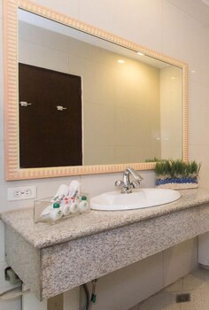 Subic Residencias