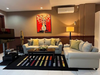 Subic Residencias