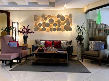 Subic Residencias