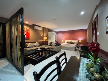 Subic Residencias