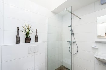 Allure Garden Apartments