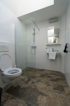 Allure Garden Apartments
