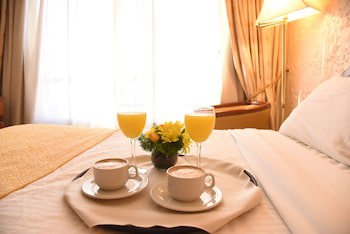 Intertower Hotel