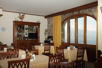 Hotel Mega Mare fotoğrafı